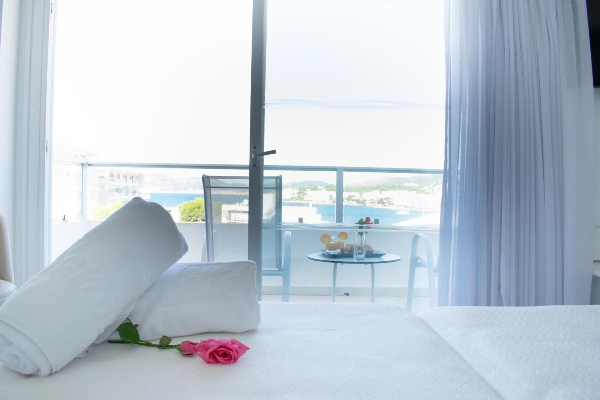 Reverence Life Hotel - Adults Only 산타 폰사 객실 사진